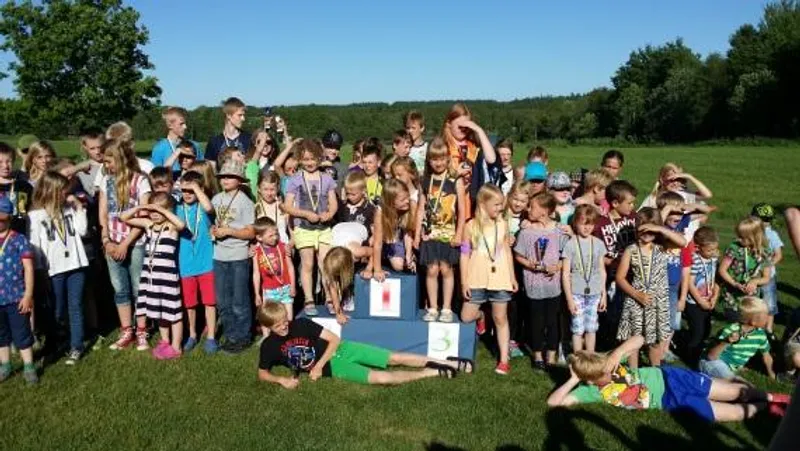 Ungdomarna avslutade med bad